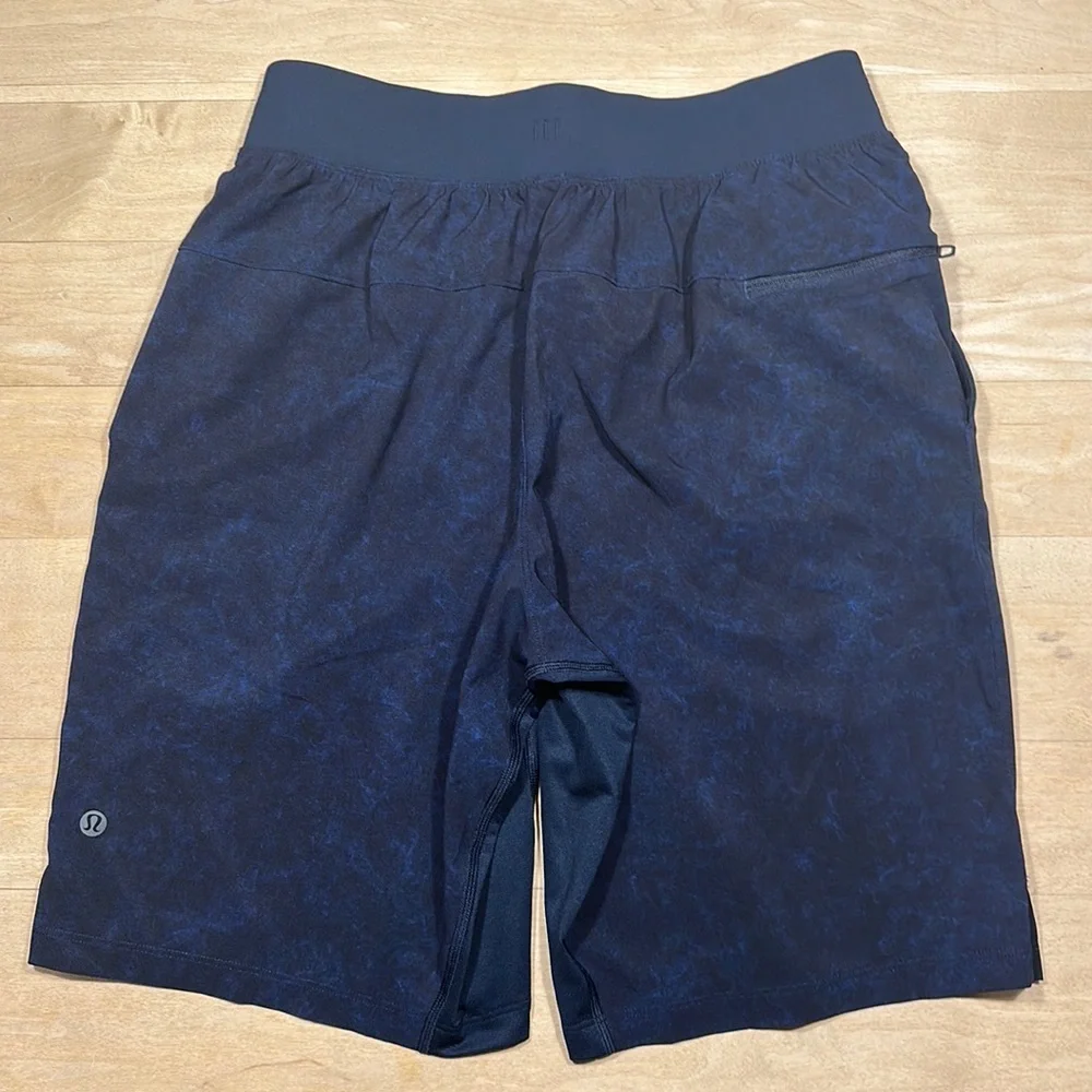 Lululemon T.H.E. Short Linerless 9” Sz S